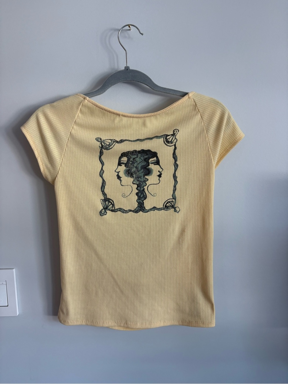 Women’s Ribbed Short Sleeve Top